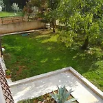 In With Balcony, Air Conditioning, Wi-fi דירה