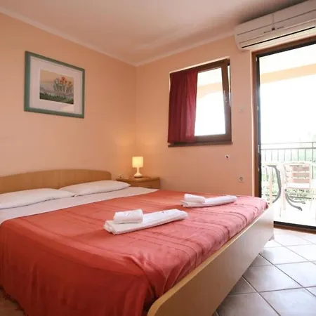 In With Balcony, Air Conditioning, Wi-fi Appartement Poreč