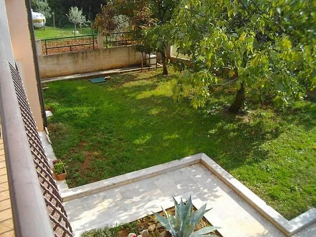 In With Balcony, Air Conditioning, Wi-fi 아파트