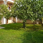 In With Balcony, Air Conditioning, Wi-fi Apartamento