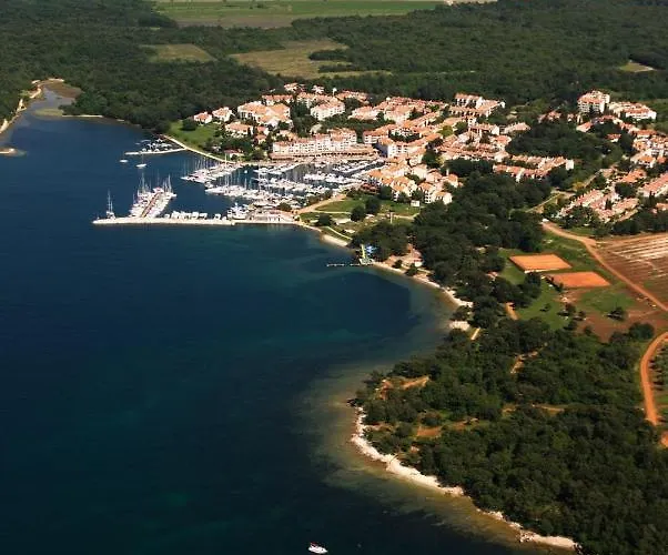 Διαμέρισμα In With Balcony, Air Conditioning, Wi-fi *